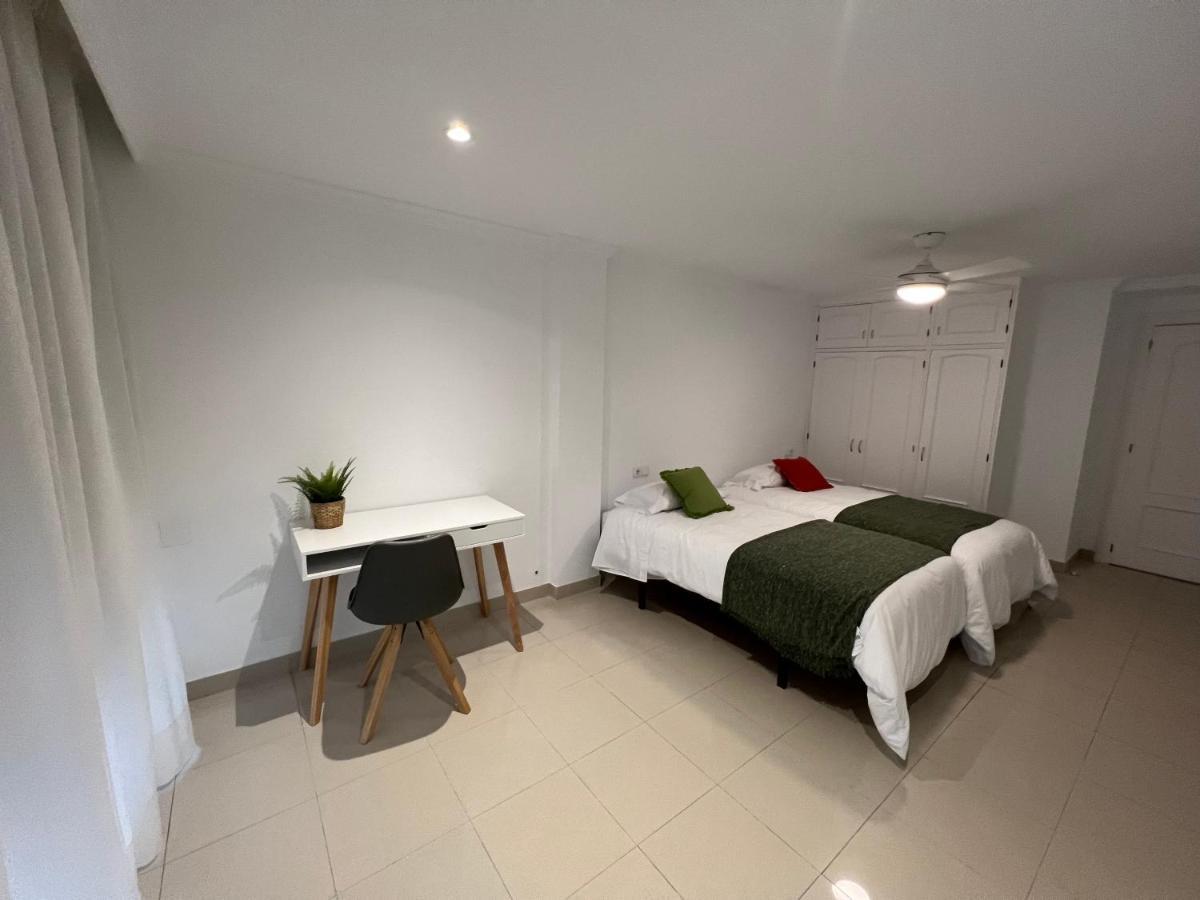 Apartamentos Ilice A 1 Minuto De La Playa De بينايدورم المظهر الخارجي الصورة